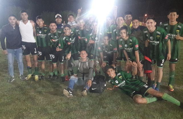 Se definieron semifinalistas en Reserva de ascenso