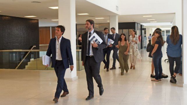 Luis Schiappa Pietra y Matías Edery llevan adelante la acusación contra Esteban Alvarado.
