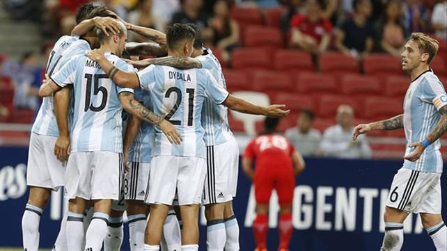 Argentina goleó a un débil y desconocido Singapur