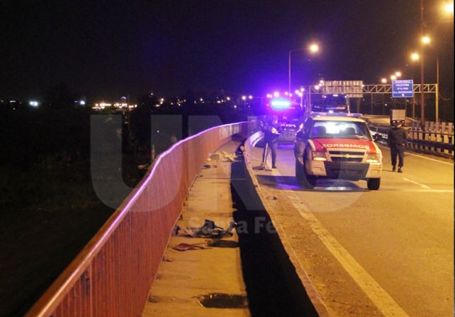 Una mujer falleció al perder el control de su auto en la Bajada Distéfano