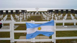 La Cruz Roja arranca las tareas para identificar a 123 soldados argentinos en Malvinas