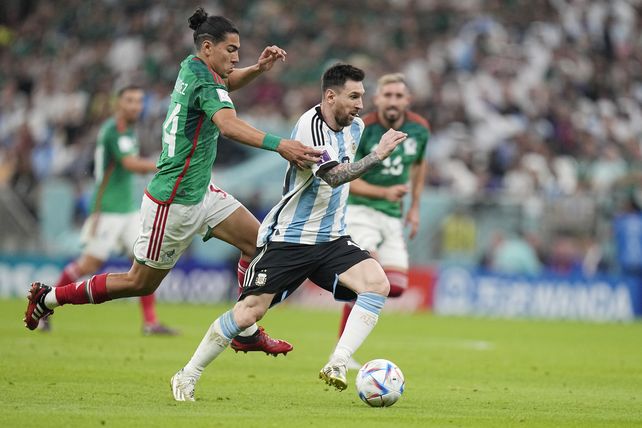 Qatar 2022: Argentina venció a México de la mano de Messi