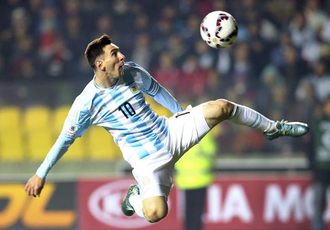 Argentina se metió en la final de la Copa con una victoria aplastante ante Paraguay