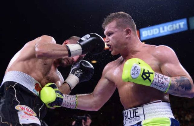 Canelo Álvarez noqueó a Sergey y es el rey de los semipesados