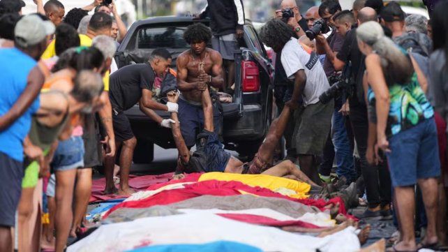 El Gobierno anunció una alerta máxima en las fronteras tras la escalada de violencia en Río de Janeiro El Gobierno anunció una alerta máxima en las fronteras tras la escalada de violencia en Río de Janeiro