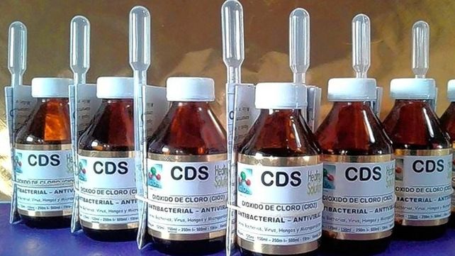 Ignacio Maglio manifestó que el tratamiento con dióxido de cloro está en contra de toda la evidencia médica disponible y que no está autorizado por la Anmat y está contraindicada por diversas instituciones médicas entre ellas la SADI.