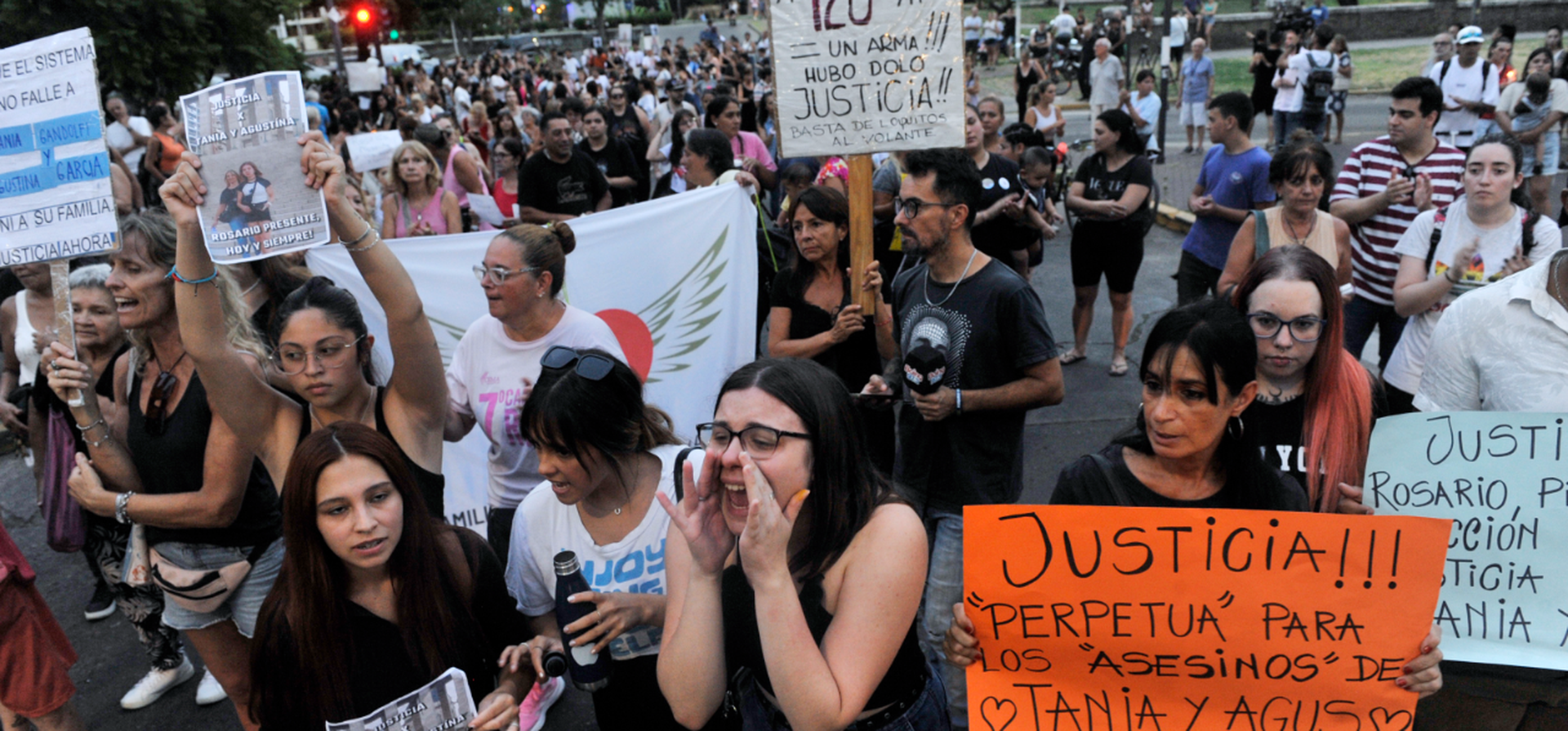 Movilización en reclamo de justicia, a pocos días de la tragedia en la costanera Movilización en reclamo de justicia, a pocos días de la tragedia en la costanera
