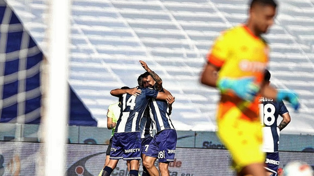 Unión la pasó muy mal en Córdoba y fue goleado por Talleres