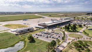 El Aeropuerto Internacional Islas Malvinas dejará de operar por unas horas.
