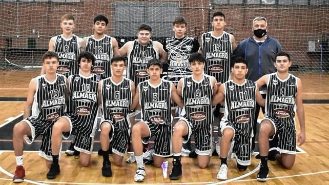 Almagro fue tercero en la fase regular del Torneo Oficial U19 y jugará con Rivadavia en playoffs.&nbsp;