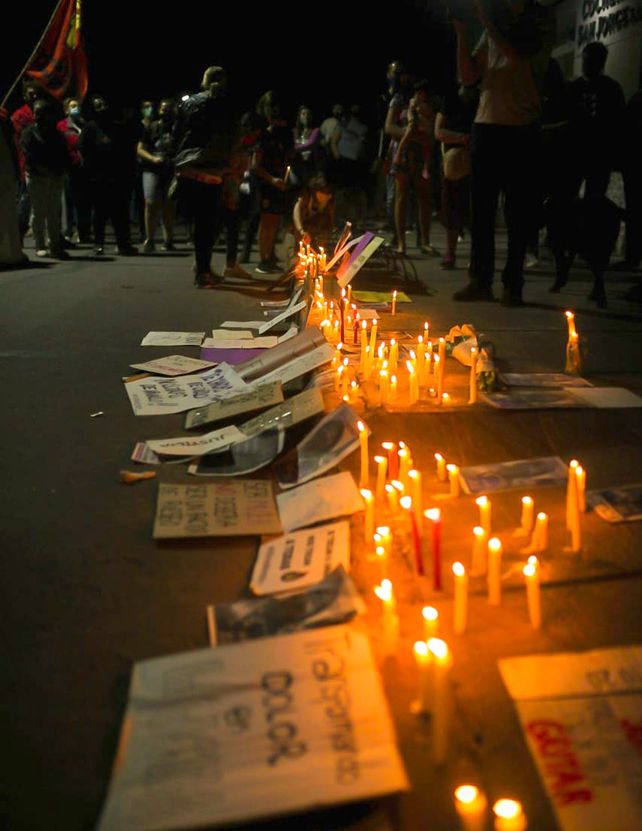 Un pueblo conmovido marchó y pidió justicia por el femicidio de Florencia