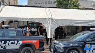 Investigan el choque contra la guardia del Cullen: pericias, testimonios y cámaras serán clave para esclarecer el accidente del patrullero