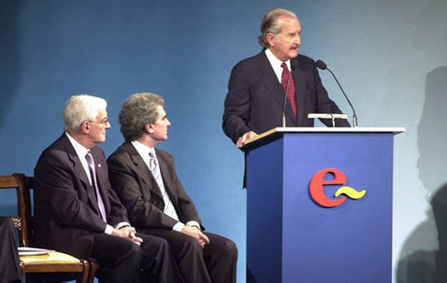 Carlos Fuentes y su discurso del 17 de noviembre en Rosario.
