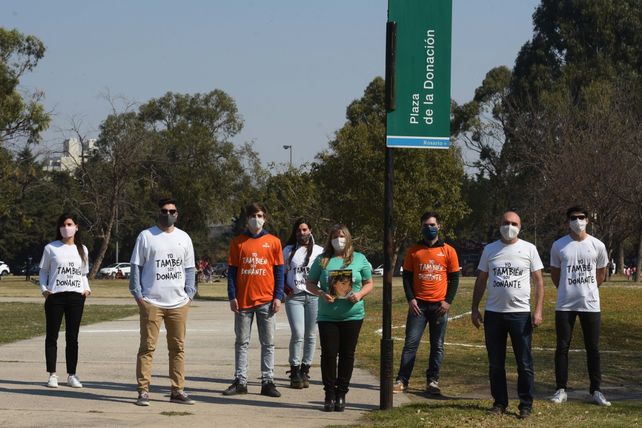 Silvia y Alejandro Trivisonno están al frente de la campaña de diñfusión de la donación de órganos que trascendió a la ciudad de Rosario.