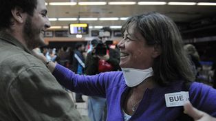 Baja el temor a una pandemia mundial por la gripe porcina que ahora da tregua a M&eacute;xico