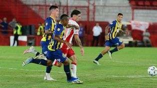 Central viene de hacer un mal partido en cancha de Huracán y por eso se quedó con las manos vacías.