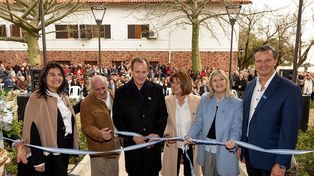 Bordet inauguró el Museo Provincial Hogar Escuela Eva Perón