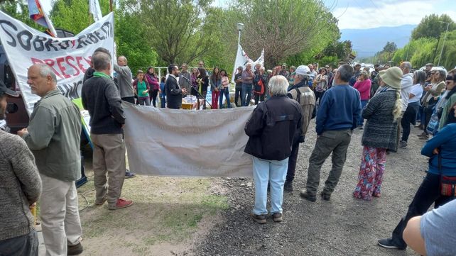 Escracharon a un genocida de Paraná en un pueblo de Córdoba