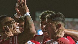 Los concentrados en Unión para visitar a Sarmiento