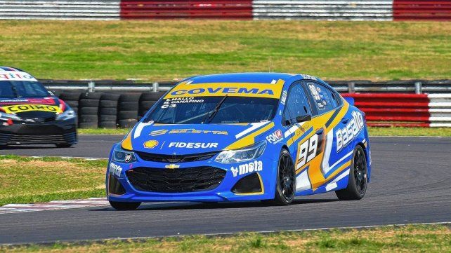 El piloto de Río Cuarto Santiago Mallo se llevó el mejor tiempo con el Chevrolet Cruze en Buenos Aires.