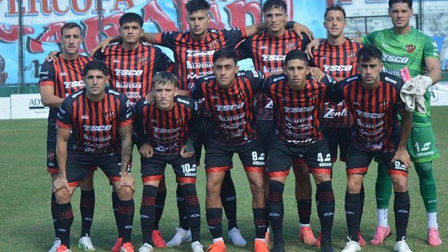 El encuentro Patronato - Arsenal se disputa en el marco de la décima fecha de la Primera Nacional