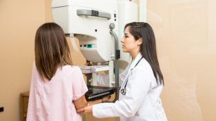 Avance en cáncer de mama temprano: una terapia ayuda a prevenir recaídas
