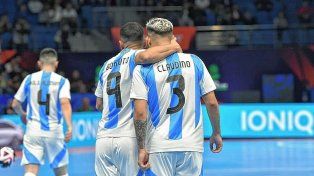 Venció a Francia 3 a 2 en una de las semifinales del certamen que se desarrolla en Uzbekistan. El rival del seleccionado argentino será Brasil.