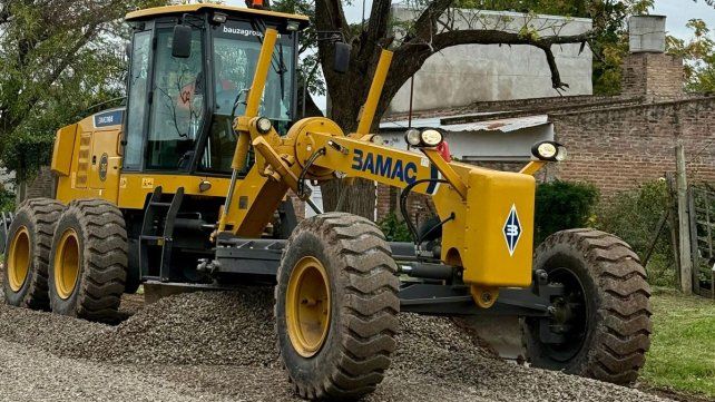 Se continúa desarrollando el Plan Intensivo de Mejorado Pétreo en Santo Tomé Se continúa desarrollando el Plan Intensivo de Mejorado Pétreo en Santo Tomé