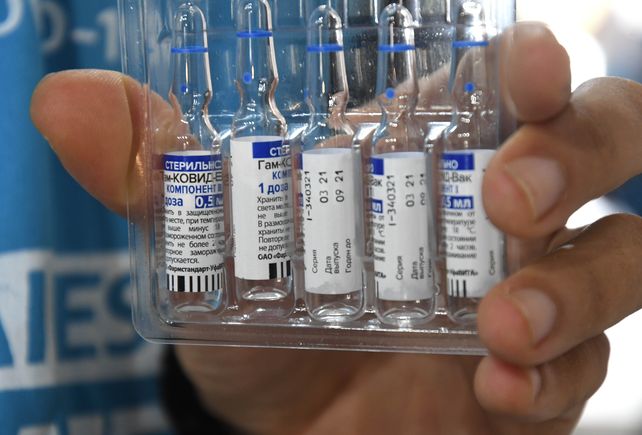 Buenos resultados sobre la influencia positiva en la tasa de letalidad de las primeras dosis de Sputnik V y AstraZeneca.