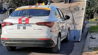 Crimen del peruano Jairo: secuestraron taxi para peritarlo