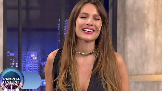 Pampita le hizo un guiño a Jimena Barón por su nuevo novio.