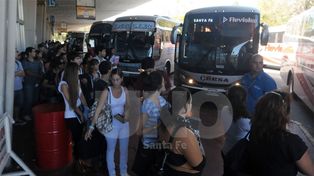 Estudiantes insisten con unificar el sistema de transporte a Paraná