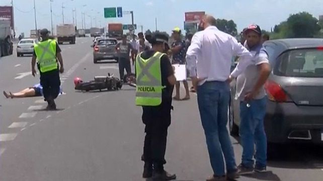 Una motociclista murió arrollada por un camión en la avenida de Circunvalación