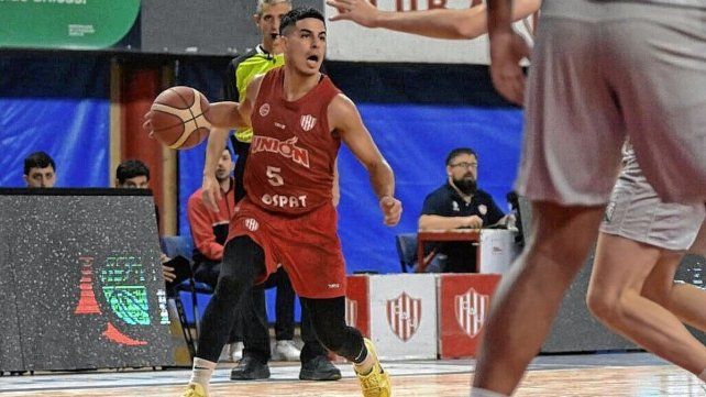 Unión perdió como local ante Ferro.