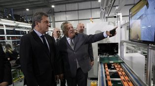 Massa durante la inauguración de la planta en Escobar.