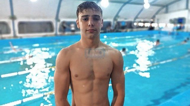 Feliciano Valenti entrenó en las piletas de Paracao
