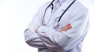 Plus médico: las empresas de medicina prepaga advierten que no hay que pagarlos