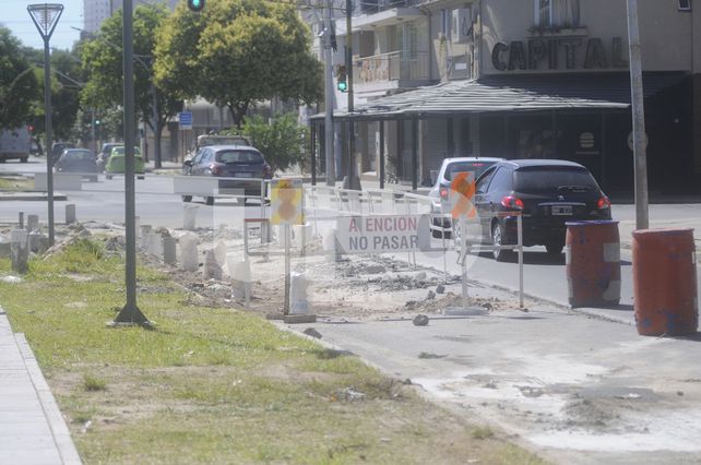 Reparación. A través de un relleno de densidad controlada