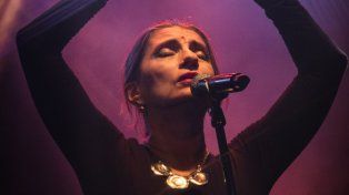 Hilda Lizarazu presentará en vivo las canciones de La Impostora