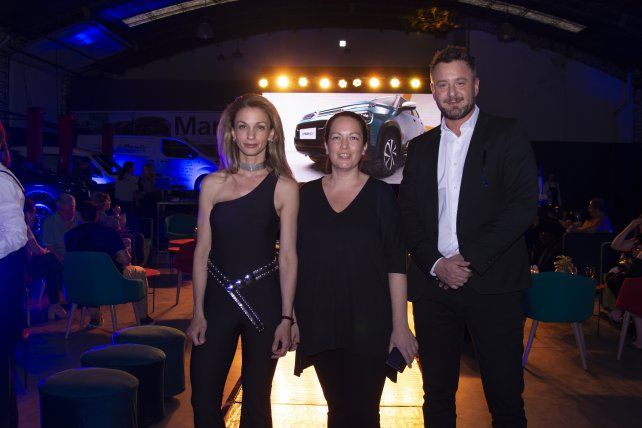 Eliana y Julieta Magliaro y Mauricio Faccioli