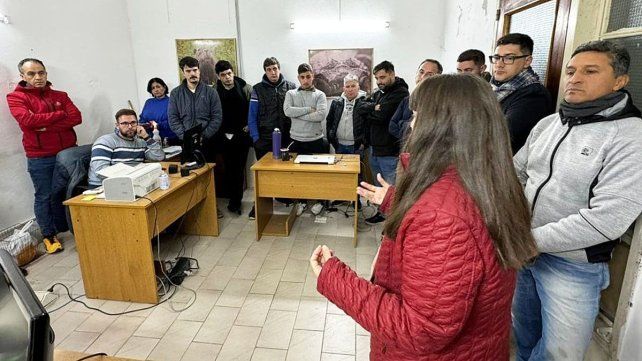 Trabajadores de Recursos Naturales y Fiscalización manifestaron su preocupación por la continuidad laboral. Son 18 los contratados