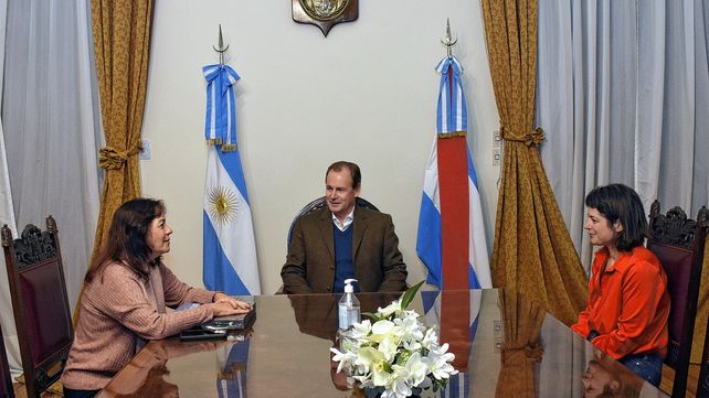 Gustavo Bordet recibió a Vilma Ibarra en Casa de Gobierno