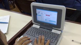Solicitan el cumplimiento de la entrega de netbooks a estudiantes secundarios