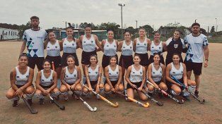 Universitario derrotó a Uni de Rosario en la jornada inicial en Misiones, y ahora se medirá con Rowing y Tilcara.