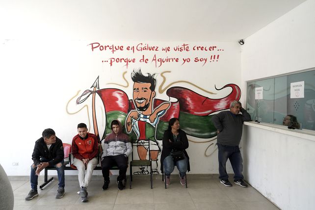 El Pocho tiene mural. Lavezzi es de Aguirre.