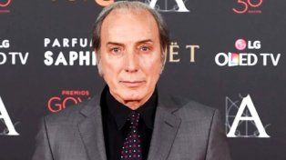 El reconocido actor español Eusebio Poncela que trabajó con Pedro Almodóvar y Leonardo Sbaraglia falleció a los 79 años luego de más de 30 años de trayectoria