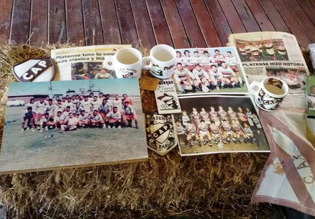 PARA LA MEMORIA. Recuerdos e historias para los más chicos fueron parte de la exposición en Villa Elisa.