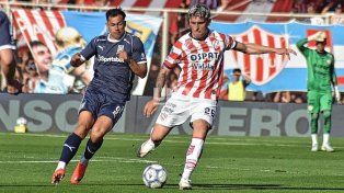 Juan Pablo Ludueña, el defensor más regular de Unión y el único con asistencia perfecta