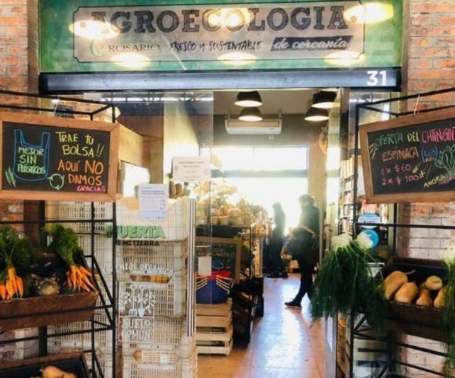 Suelo común. El espacio de comercialización de productos agroecológicos en el Mercado del Patio.