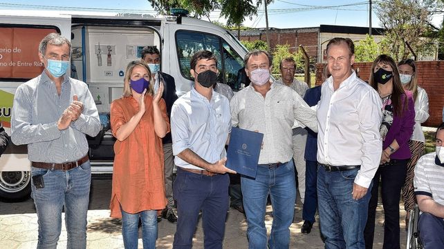 Bordet anunció que se construirán 20 centros de salud